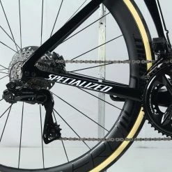 Werideon Cycling Shop Specialized S-Works Tarmac SL7 - Rouge Peinture Sur Mesure -VTT Soldes Magasin IMG 0009 3093046c 3b69 4402 920c a5d3824ab3cb scaled